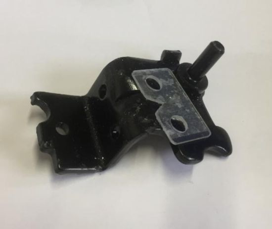 Picture of LOWER HINGE 