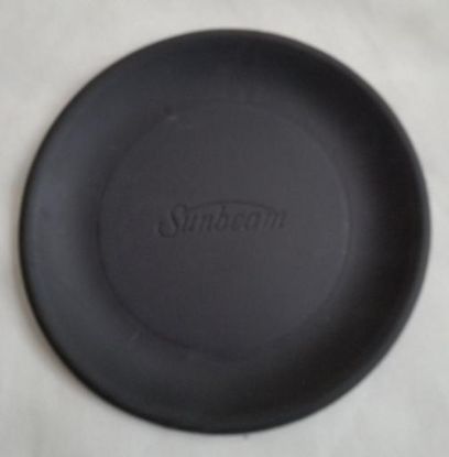 Picture of non slip under bowl 